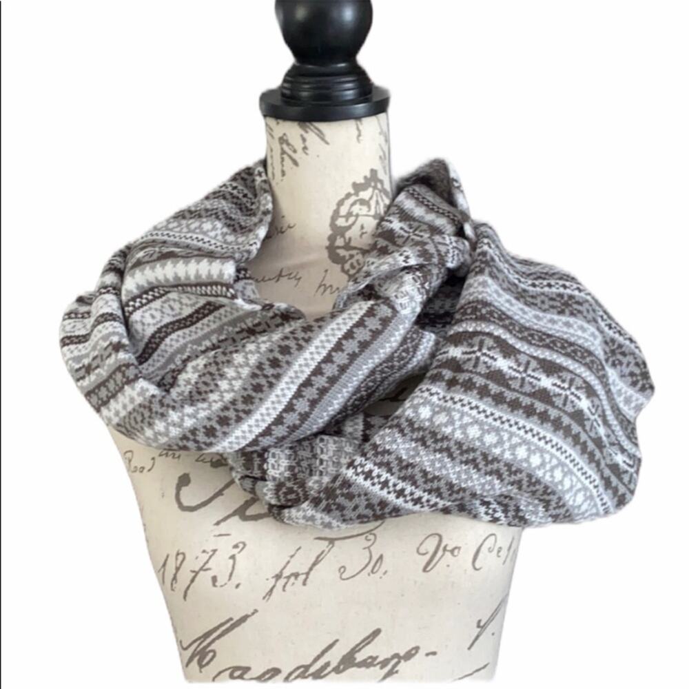 Jessica Simpson Snow Plat Infinity Scarf